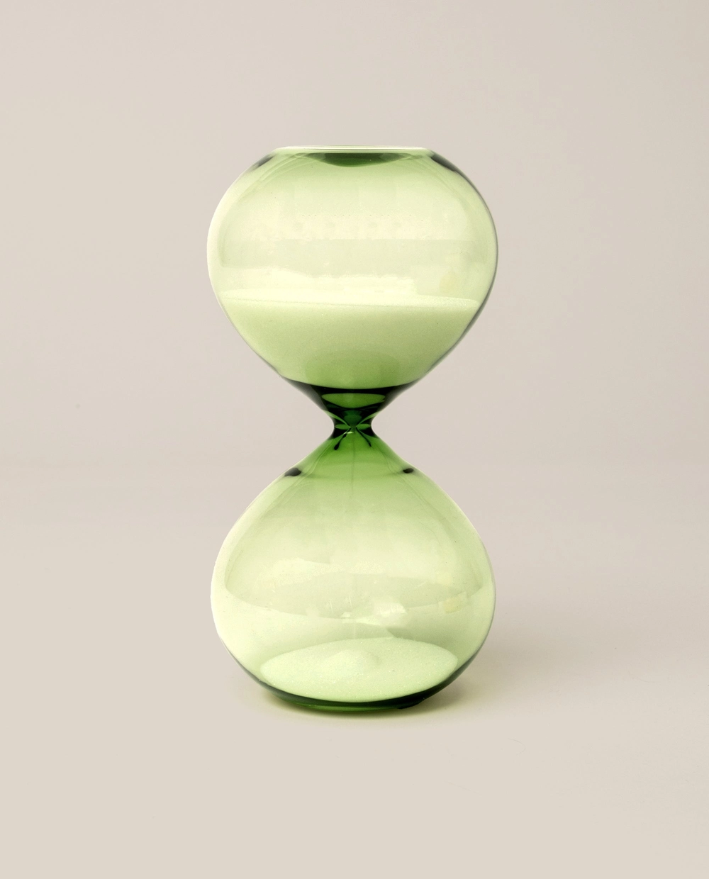 15 Minute Hourglass (Green), green glass with white sand